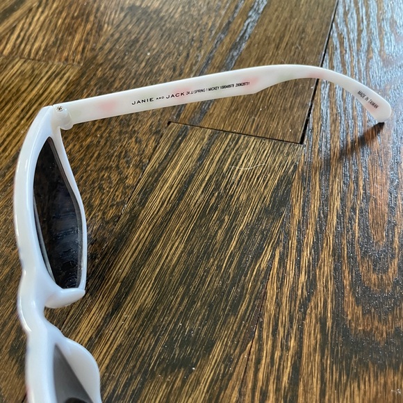 Janie and Jack Disney Mickey sunglassess - Picture 2 of 2